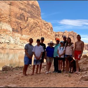 Meet your Posher, Danica